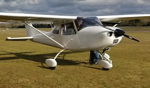 machine prévu pour effectuer votre vol (33) Aérodrome de Libourne - Artigues-de-Lussac (33) Aérodrome de Libourne - Artigues-de-Lussac