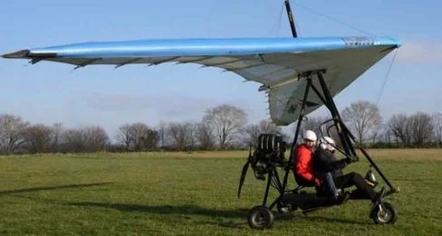 machine prévu pour effectuer votre vol (17) Base Ulm de Corme-Ecluse 